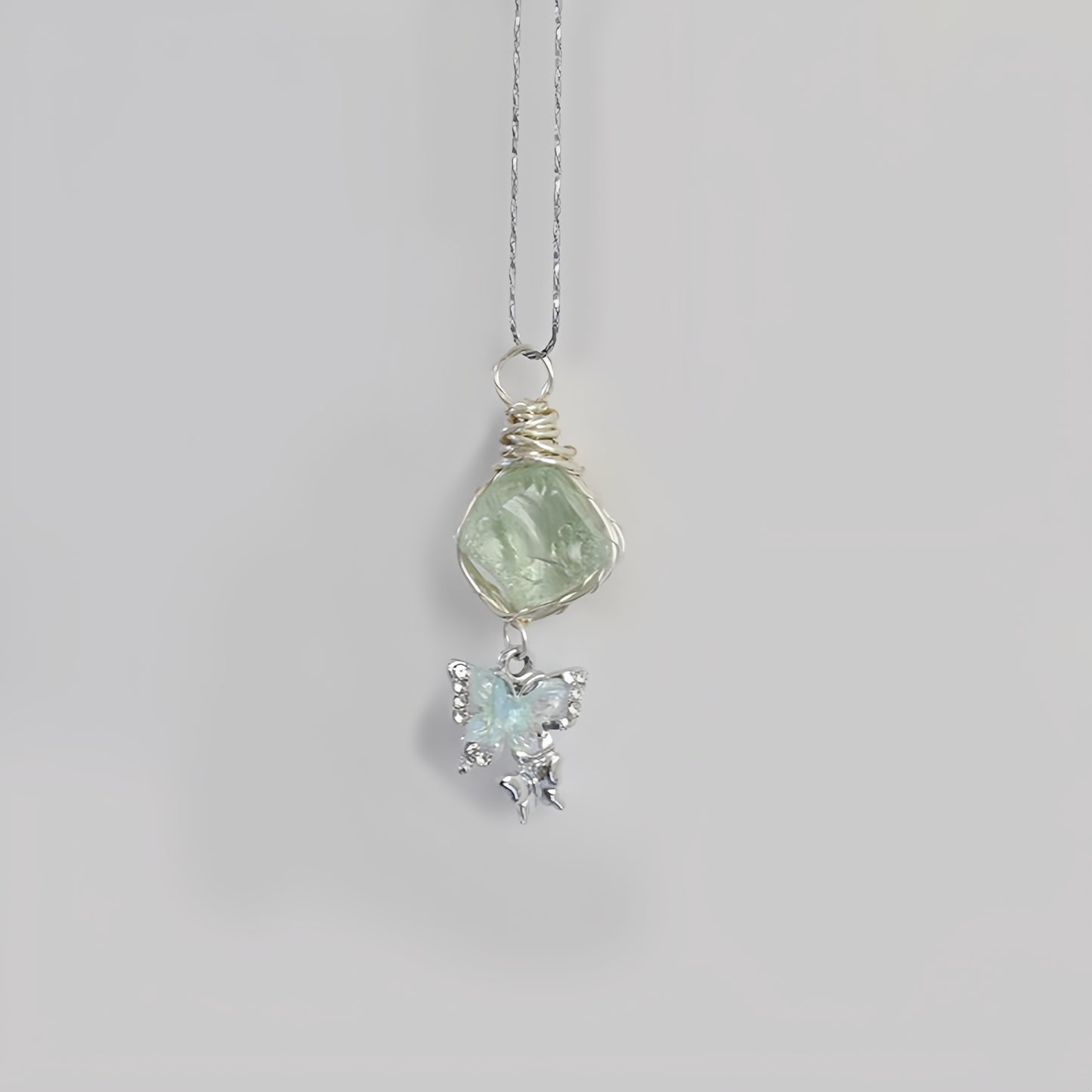 Complimentary Gift: The Seevive Keepsake Pendant