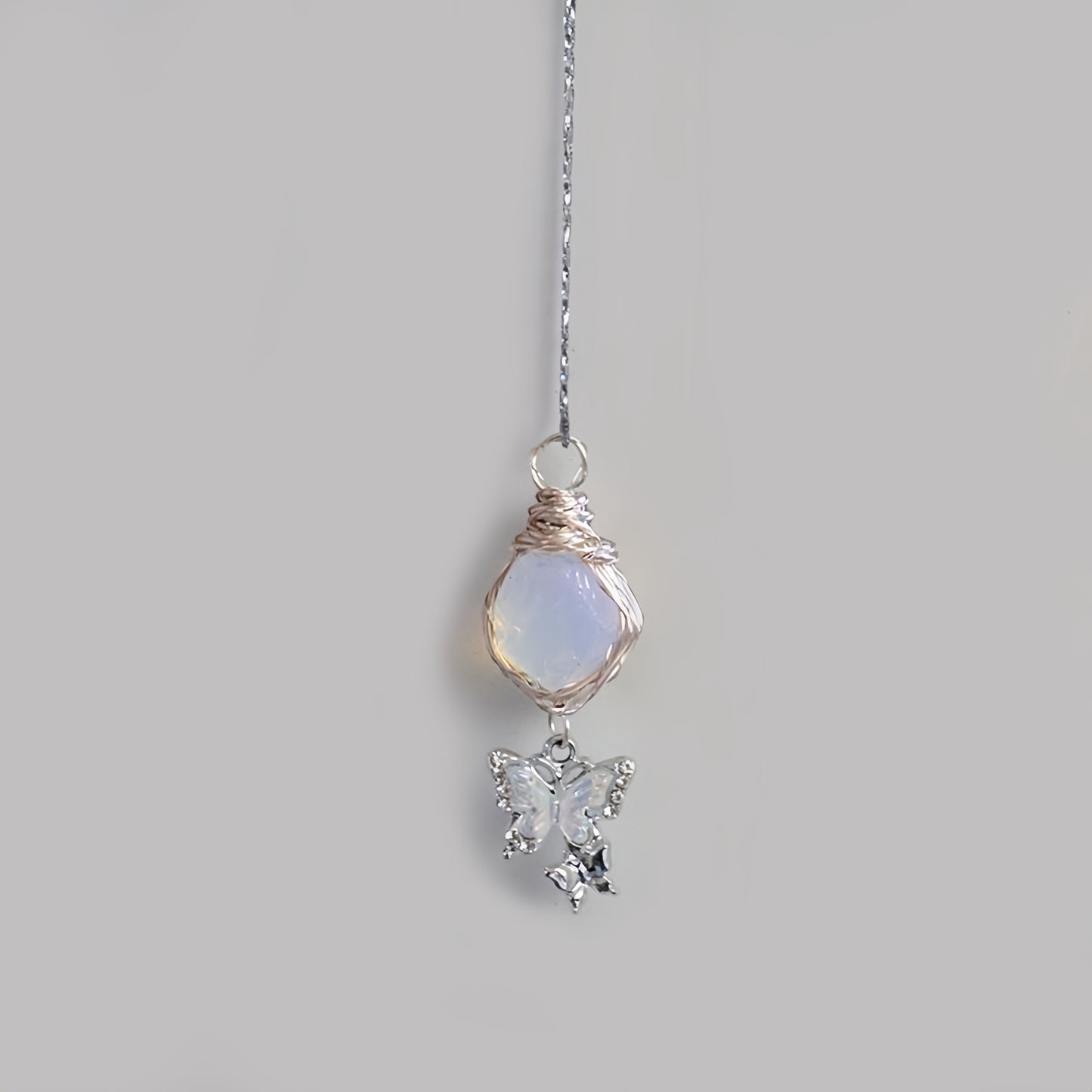 Complimentary Gift: The Seevive Keepsake Pendant